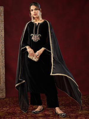 Color_Black