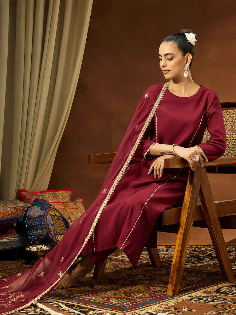 Color_Maroon