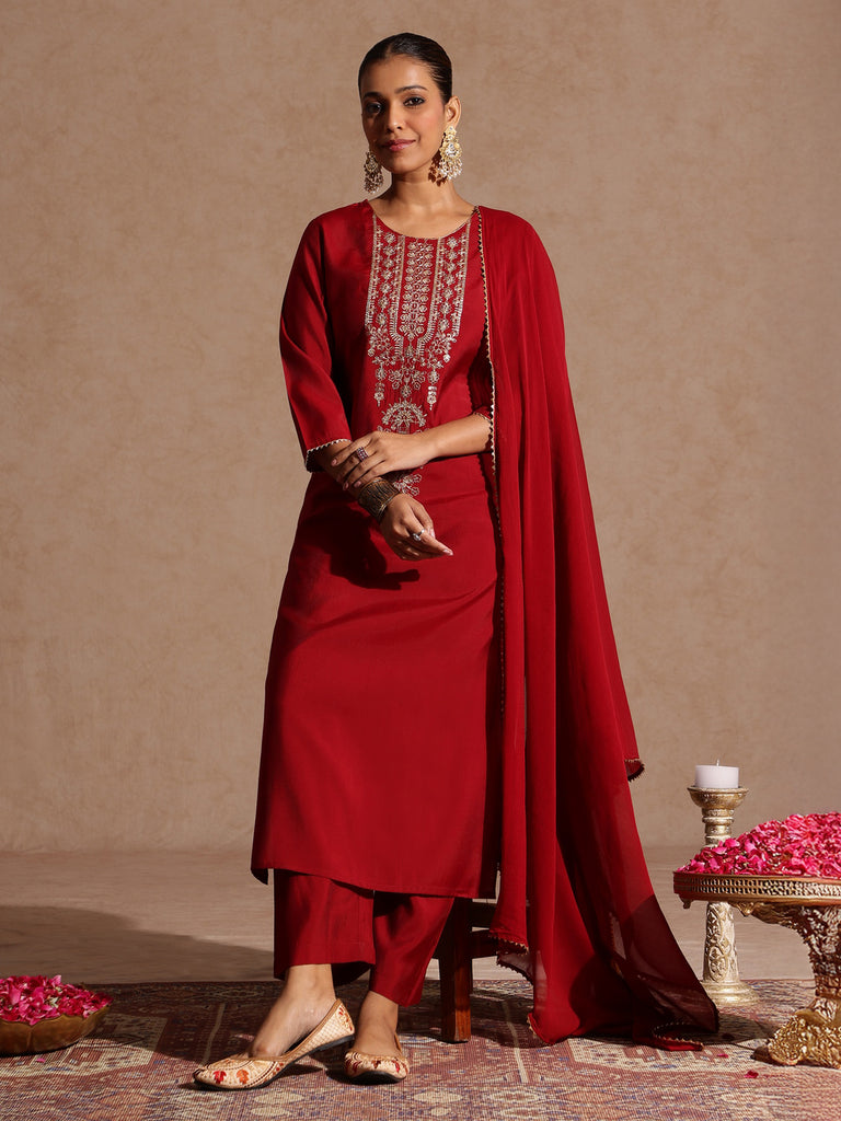 Color_Maroon