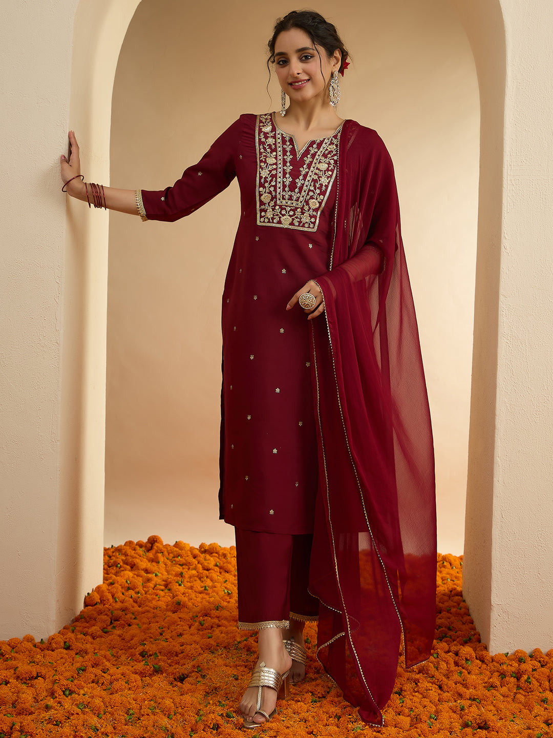 Color_Maroon