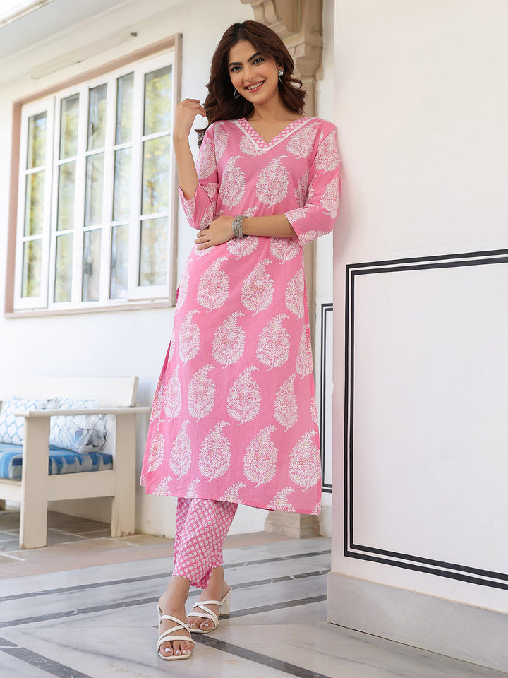 Women's Pink Straight Cotton Kurta Set