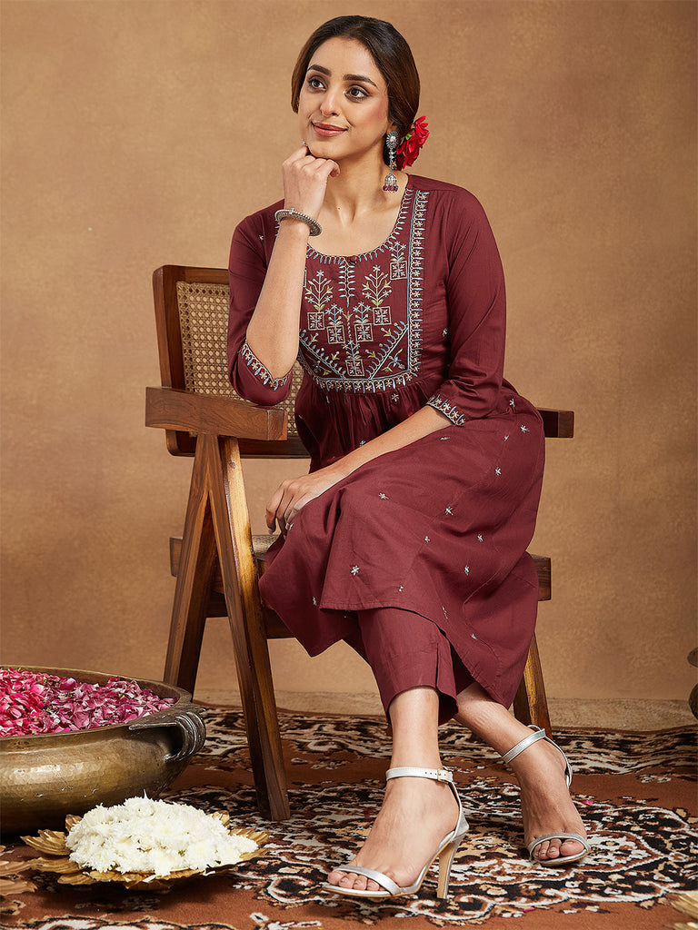 Color_Maroon