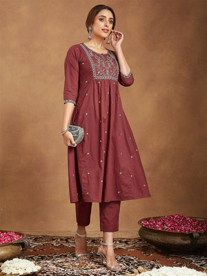 Color_Maroon