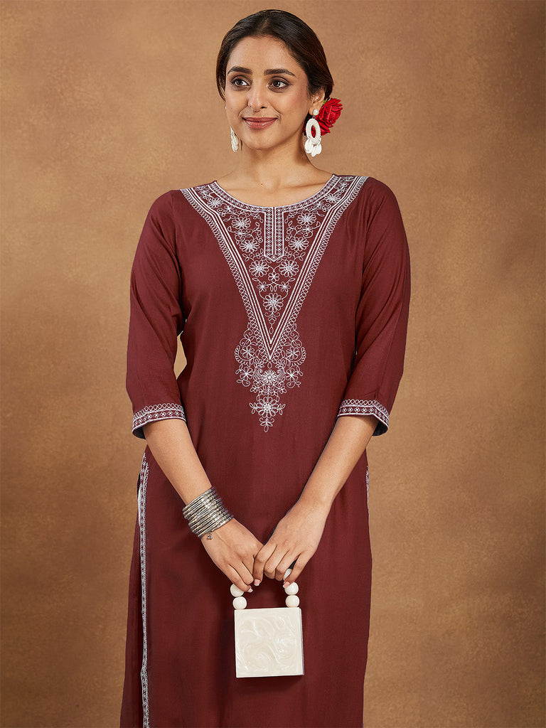 Color_Maroon