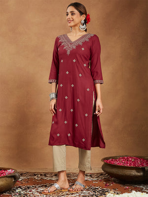 Color_Maroon