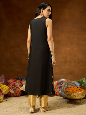 Color_Black