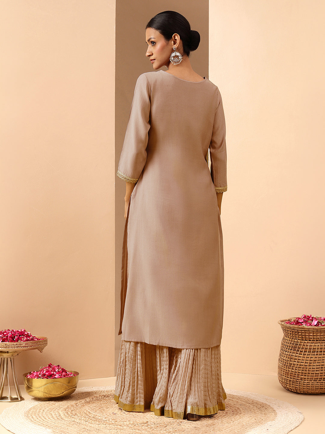 Color_Brown
