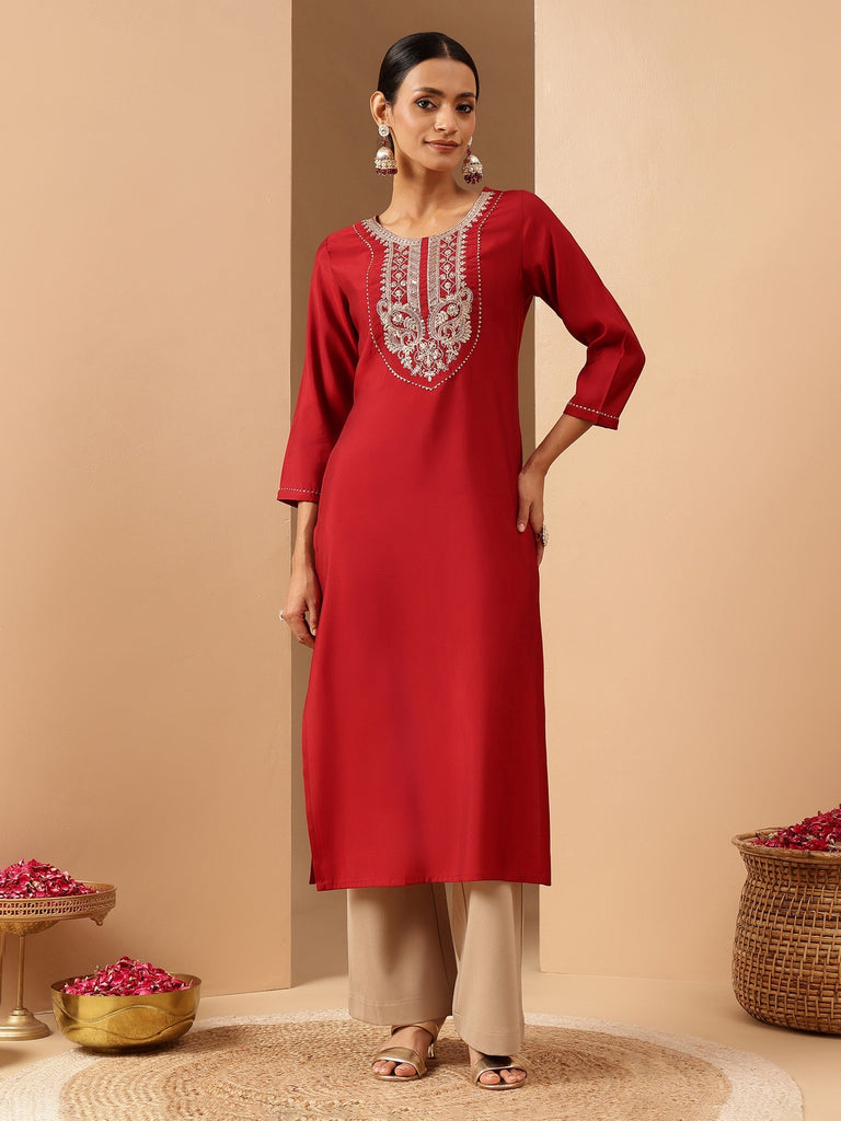 Color_Maroon