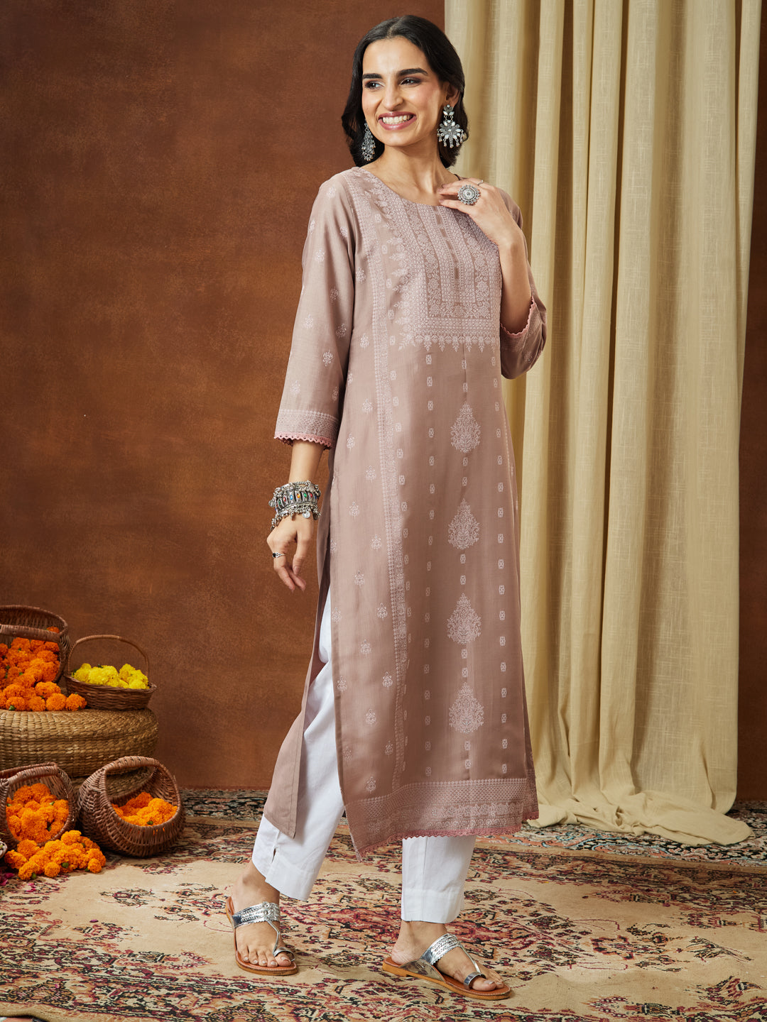 Color_Brown