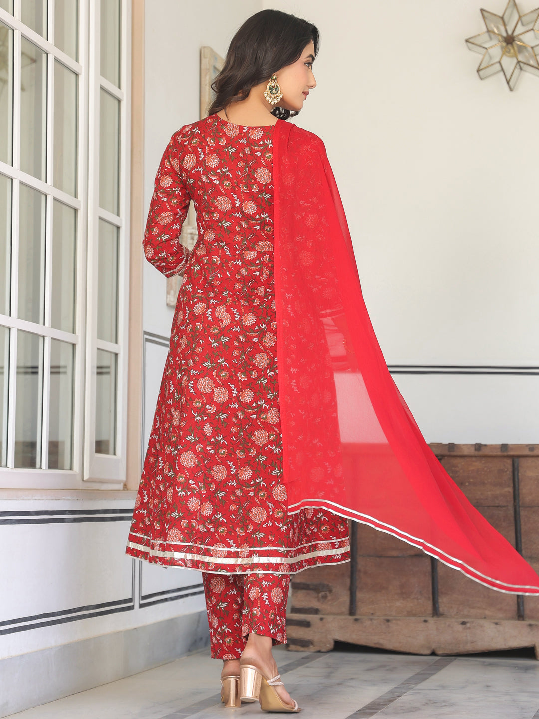 Color_Red