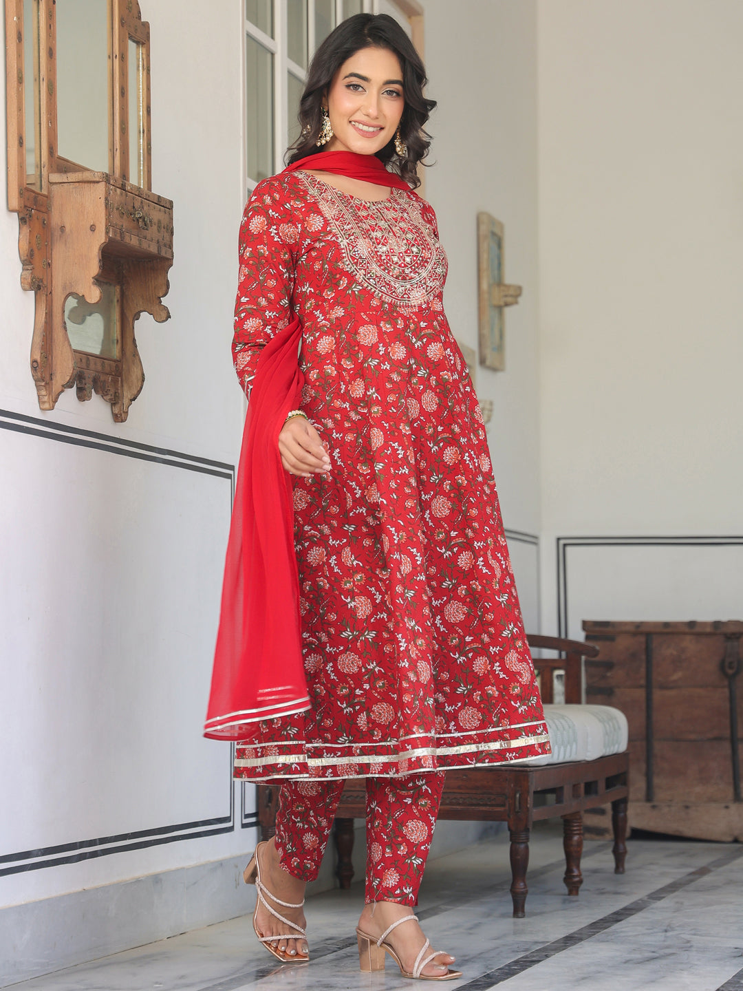 Color_Red