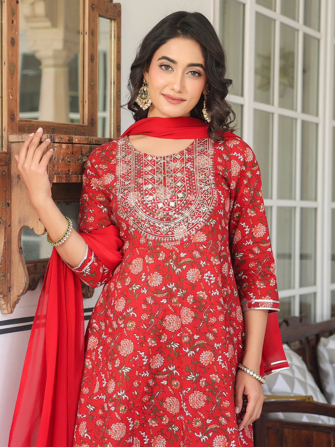 Color_Red