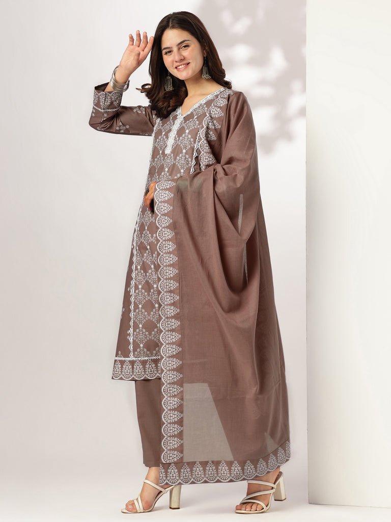 Color_Brown