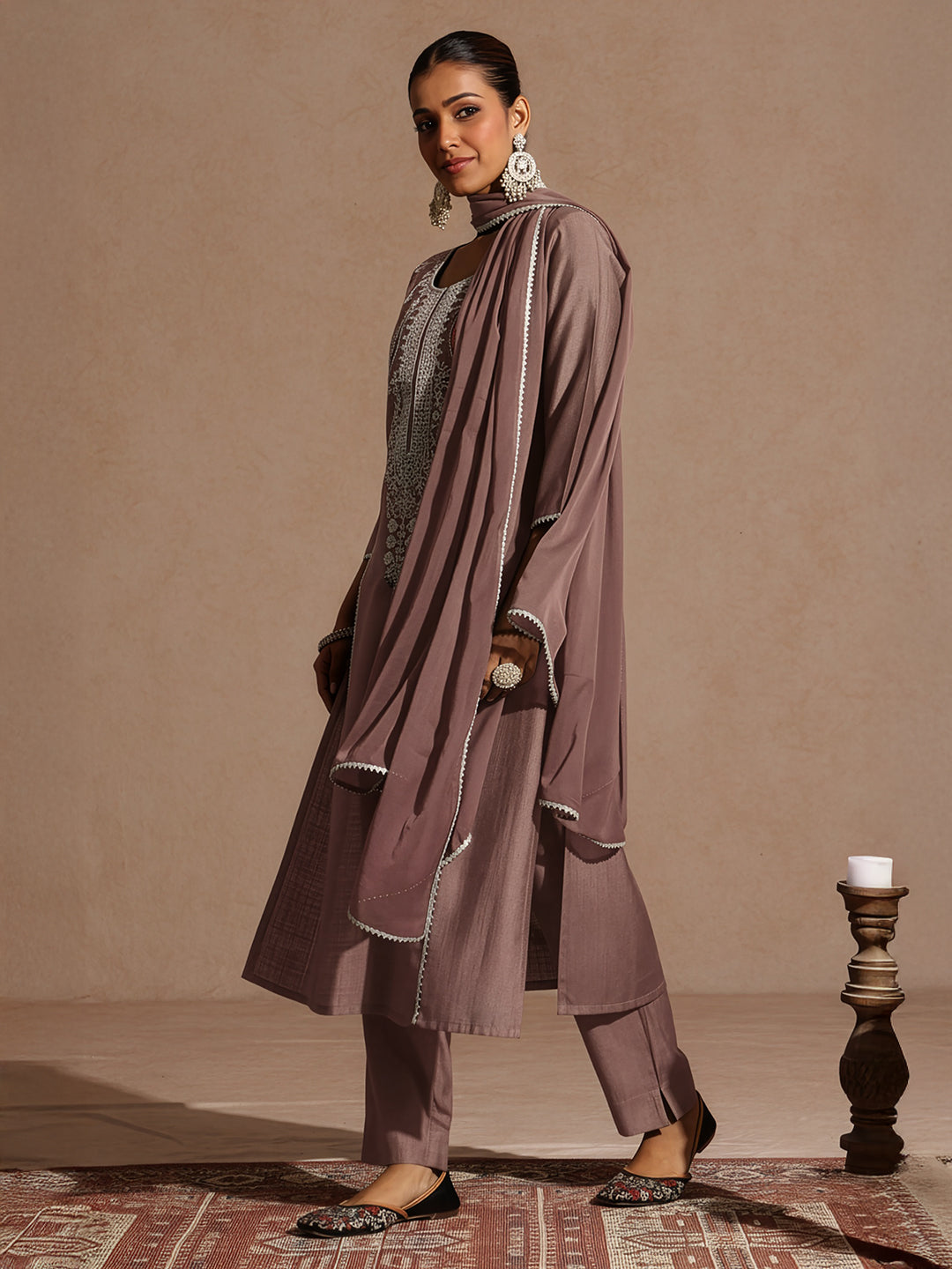 Color_Brown