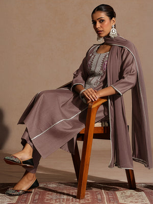 Color_Brown