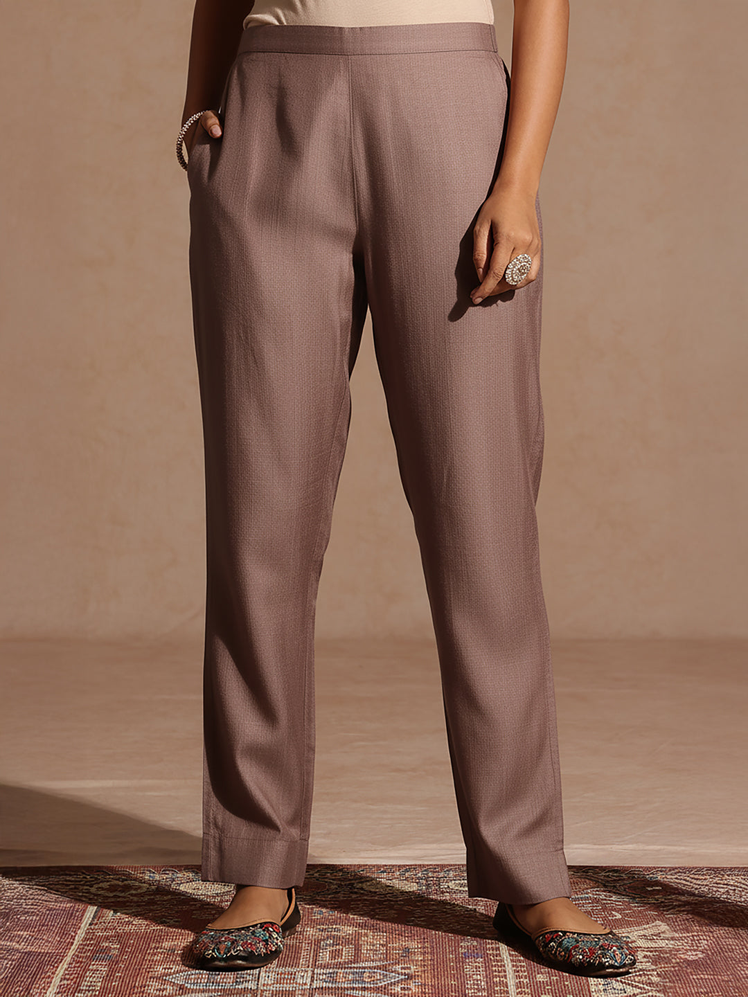 Color_Brown