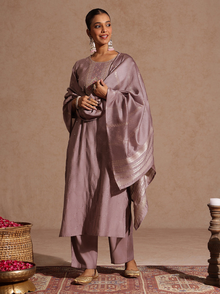 Color_Brown
