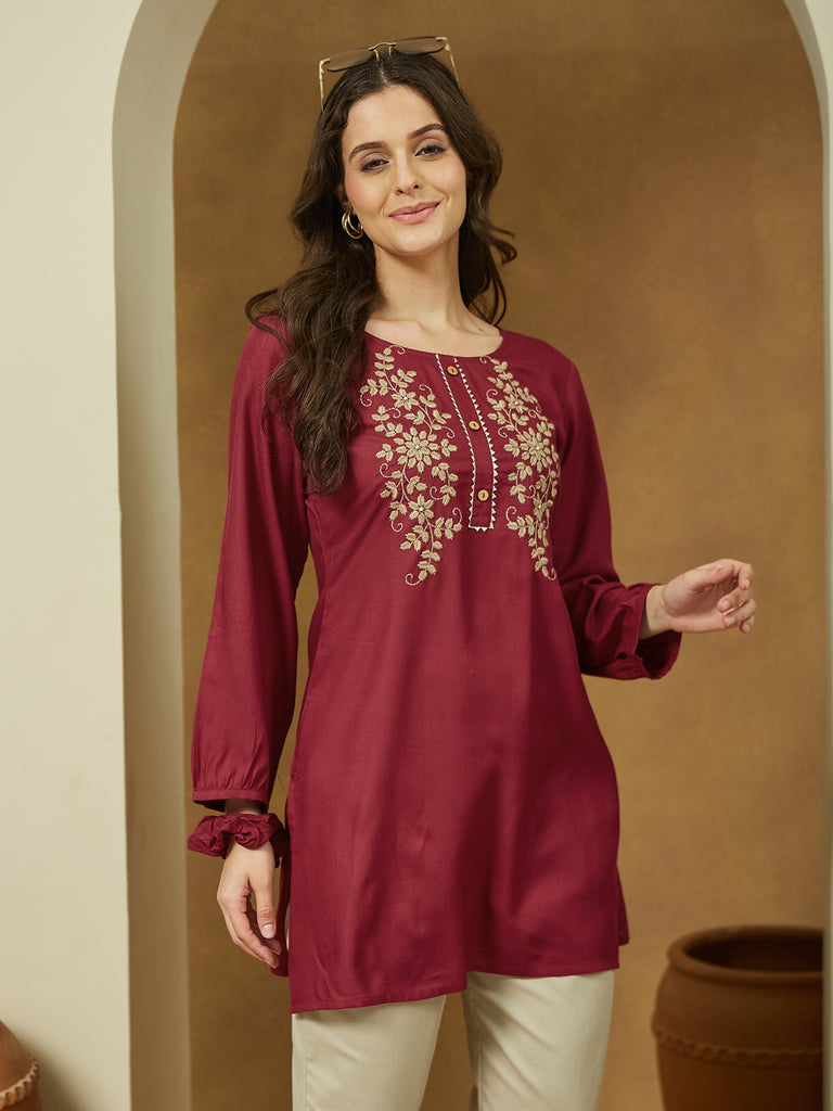 Color_Maroon