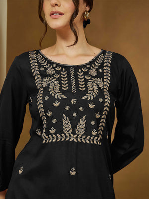 Color_Black