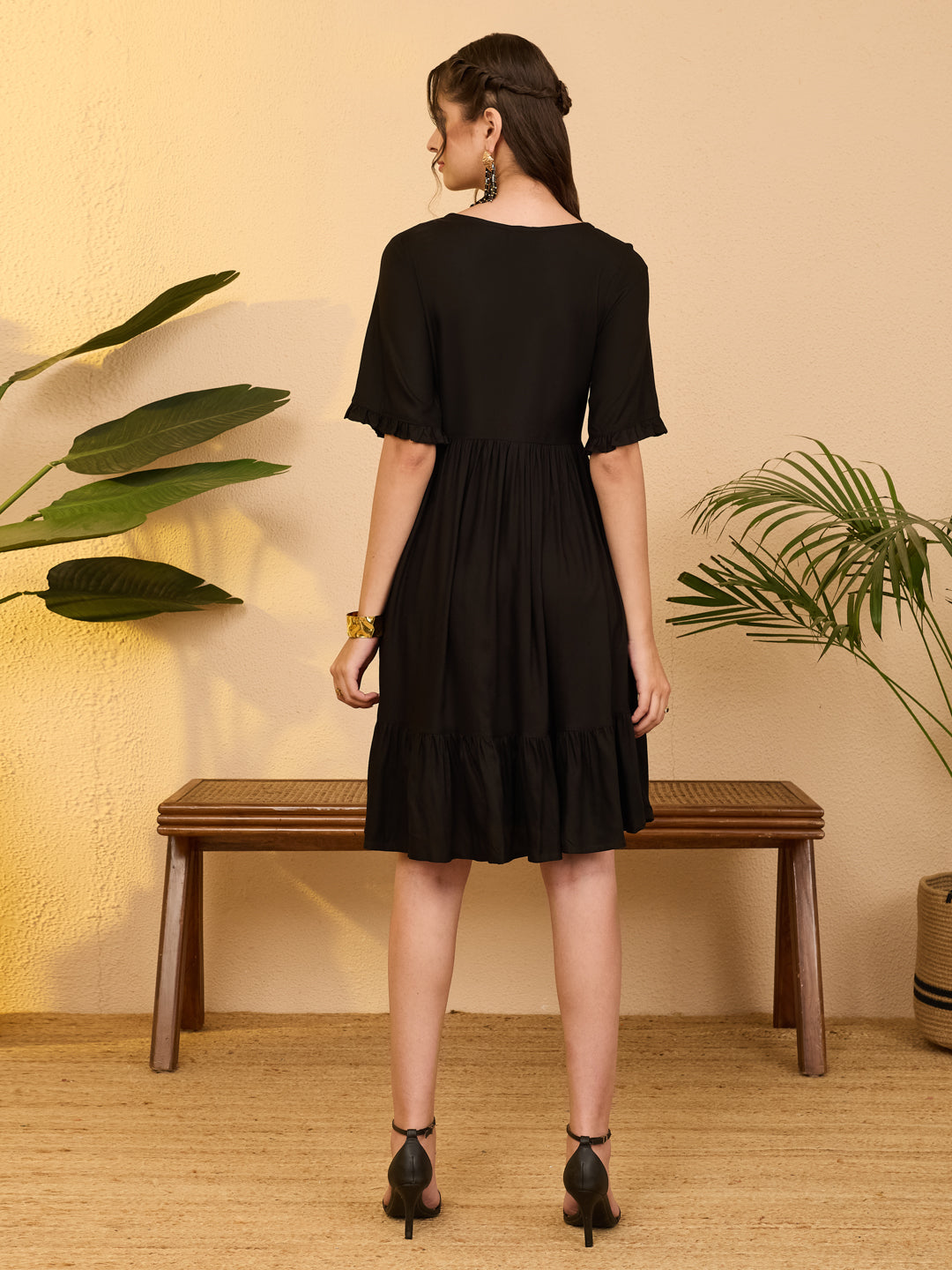 Color_Black