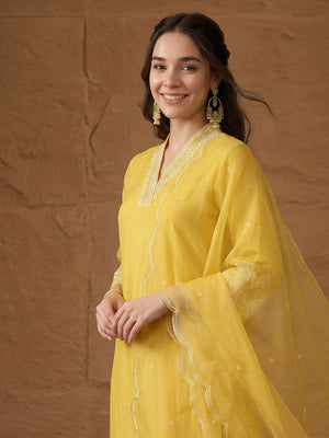 Color_Yellow