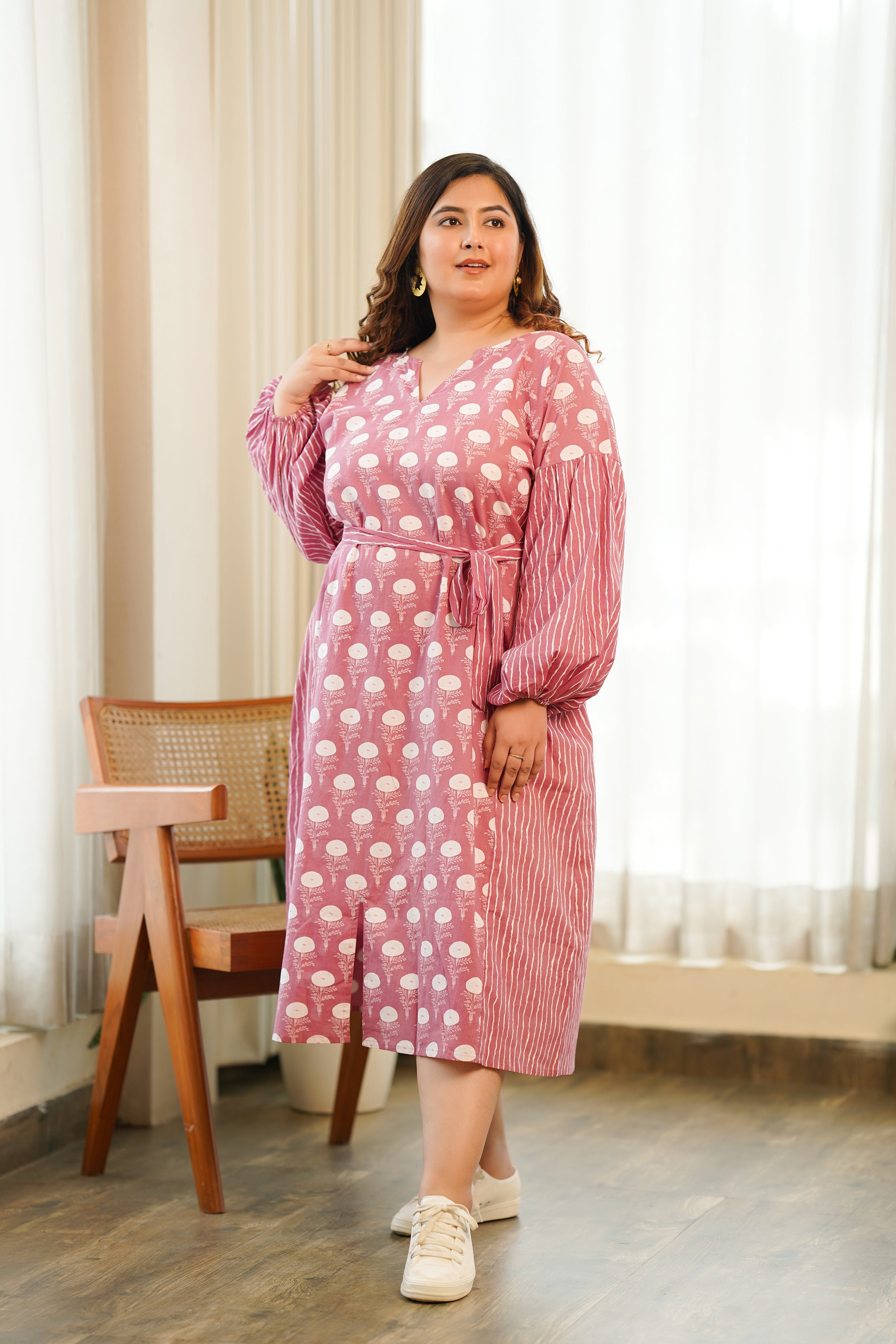 Women's Onion Pink Cotton V- Neck Anti-Fit Dress - Nangalia Ruchira