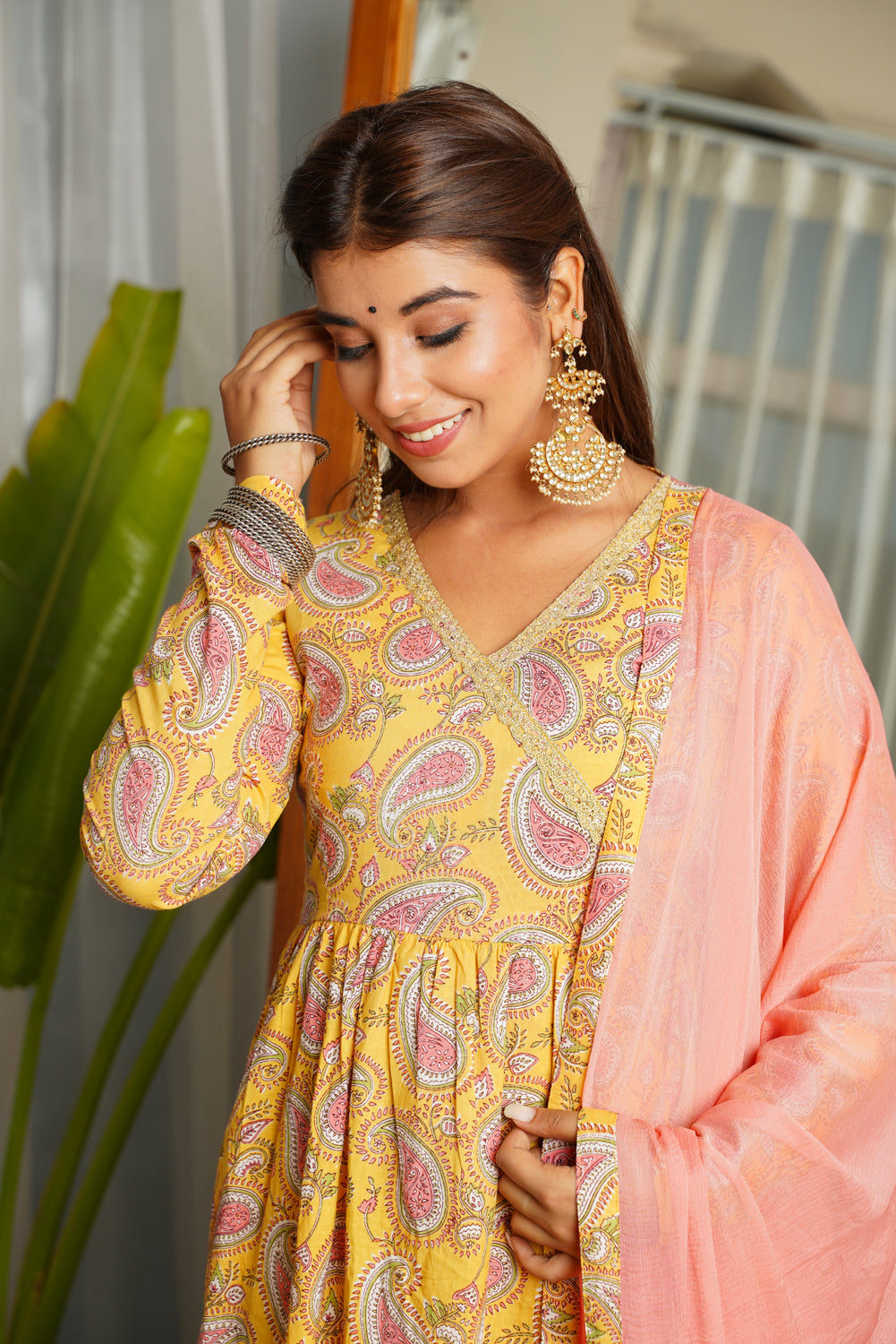 Women's Yellow Peach Paisley Angarakha Suit Set - (Set Of 3) - Nangalia Ruchira