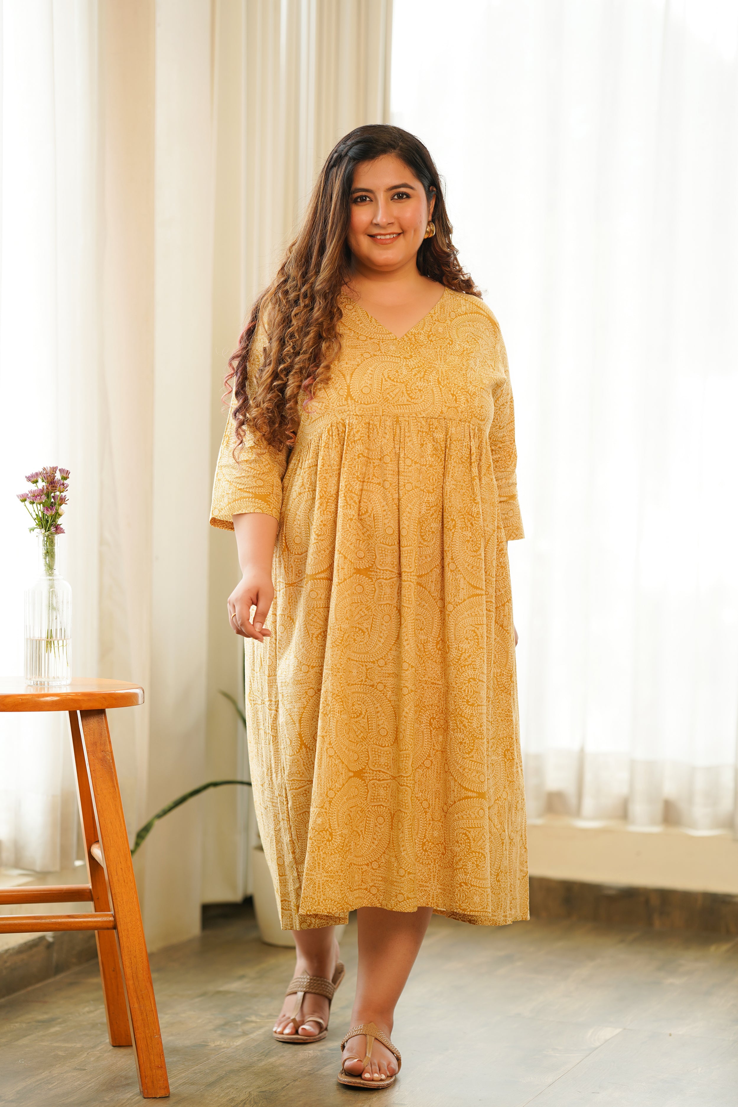 Women's Yellow Paisley Maxi Dress - Nangalia Ruchira