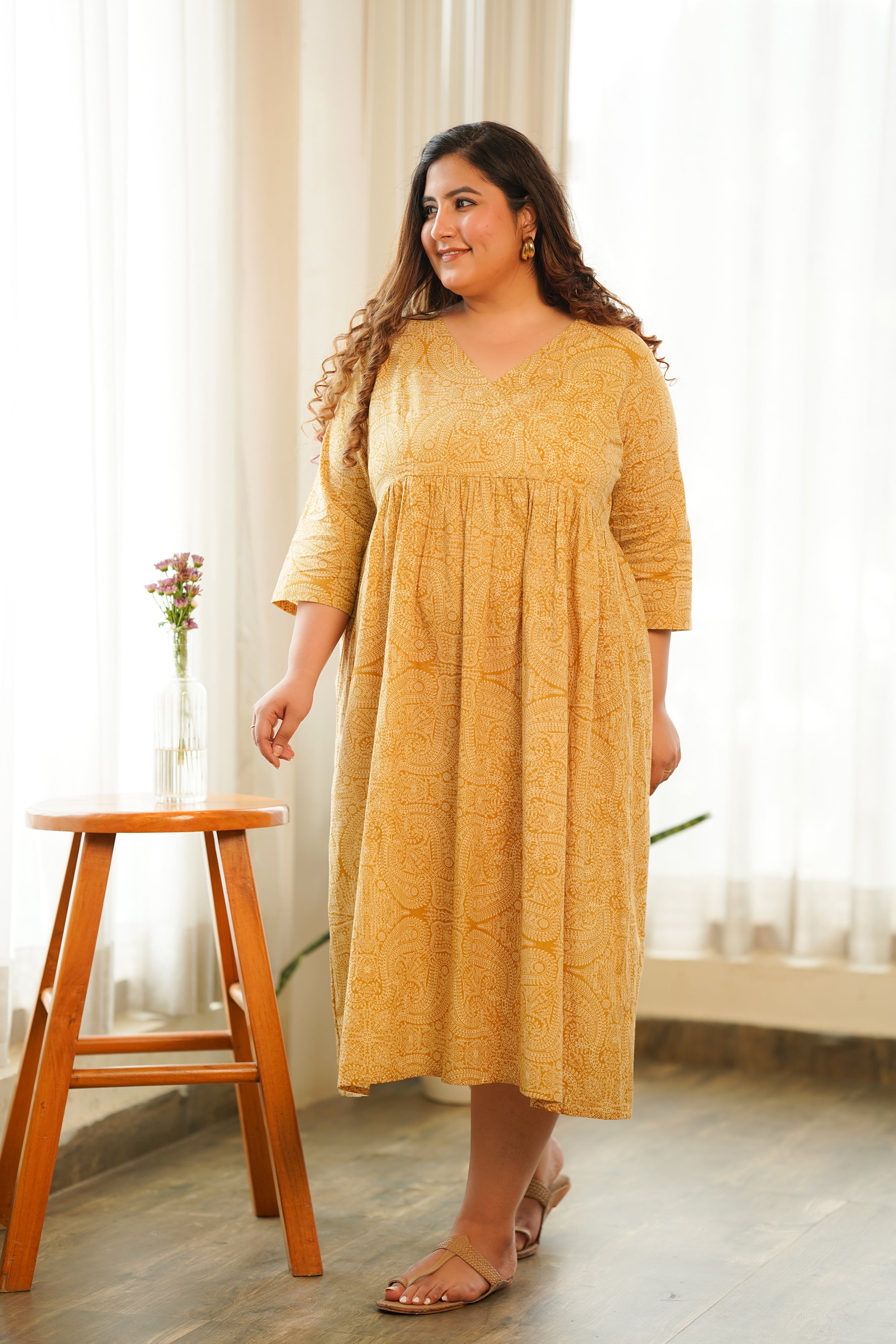 Women's Yellow Paisley Maxi Dress - Nangalia Ruchira