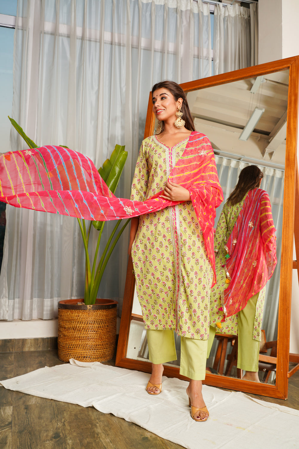Women's Lime Green Kyaari Suit Set - ( Set Of 3) - Nangalia Ruchira