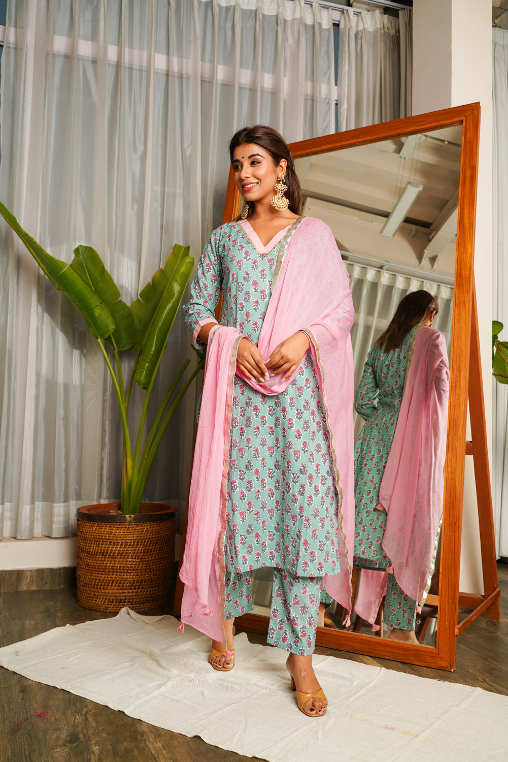 Women's Blue Cotton Kyaari Printed Kurta Set - (Set Of 3) - Nangalia Ruchira