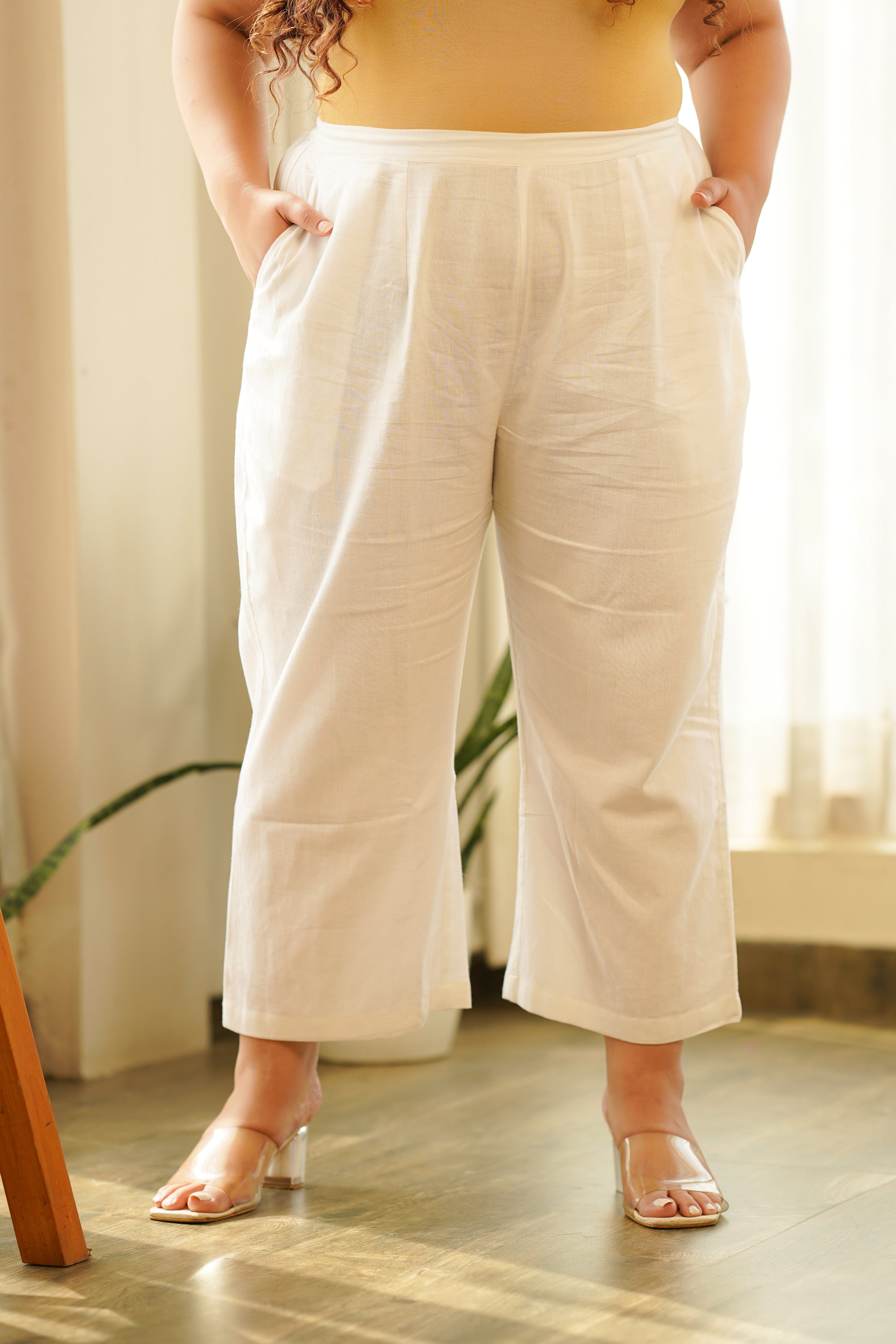 Women's White  Mid-Rise Relaxed Fit Pants - Nangalia Ruchira