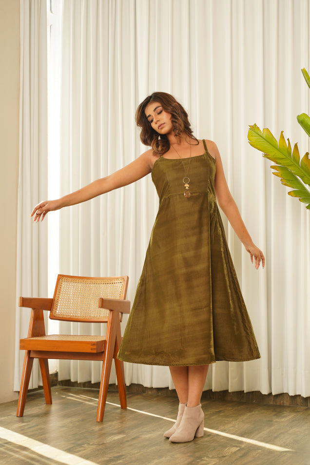 Women's Olivia Velvet Strappy Dress - Nangalia Ruchira