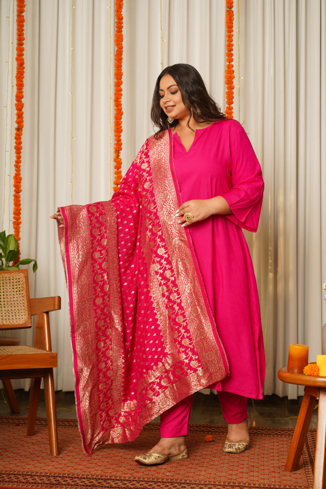 Women's Fuschia Pink Pathani Kurta Suit Set With Benarasi Dupatta - (Set Of 3) - Nangalia Ruchira