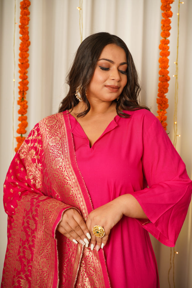 Women's Fuschia Pink Pathani Kurta Suit Set With Benarasi Dupatta - (Set Of 3) - Nangalia Ruchira