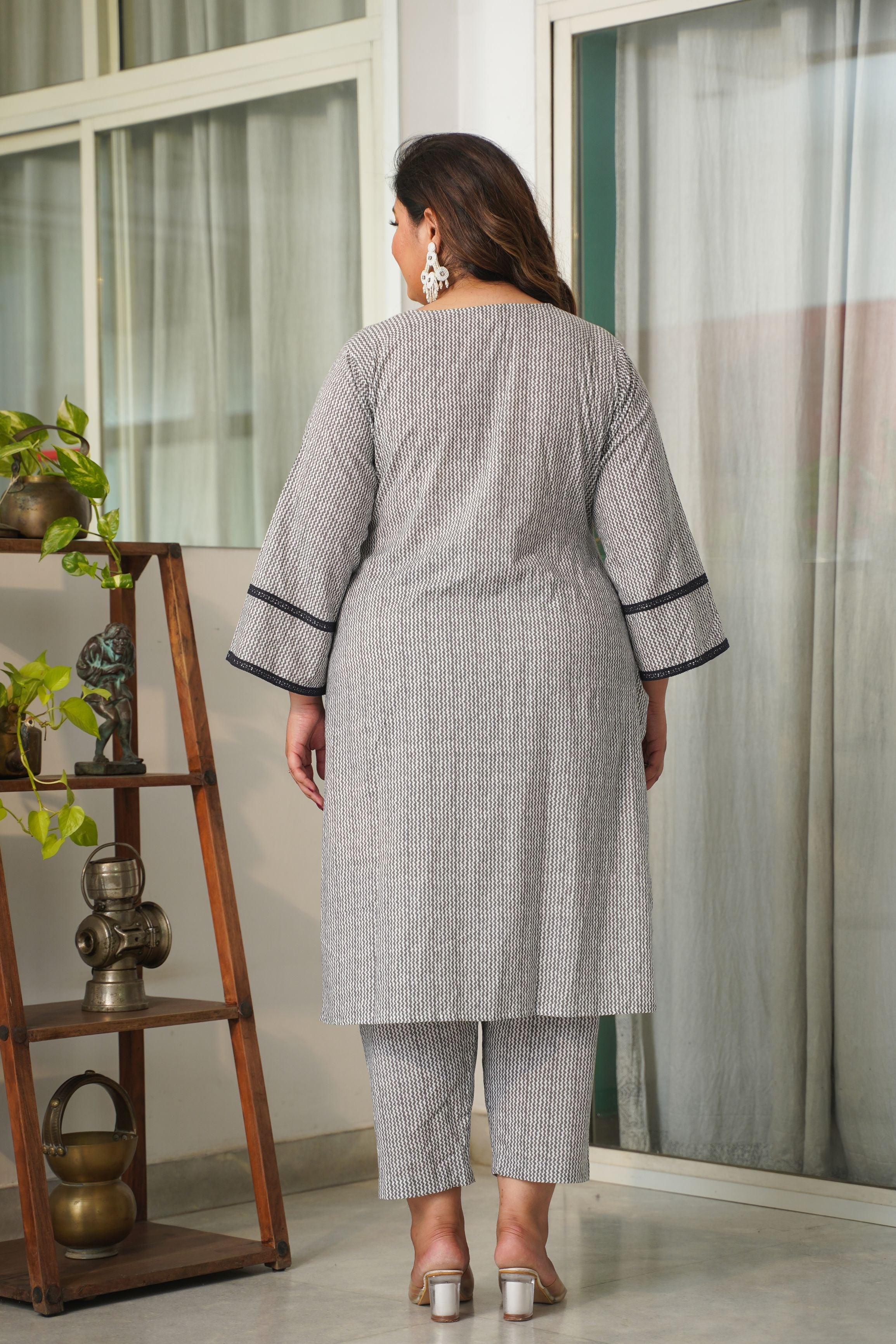 Women's Grey Chevron V-Neck Cotton Co-Ord Set - Nangalia Ruchira
