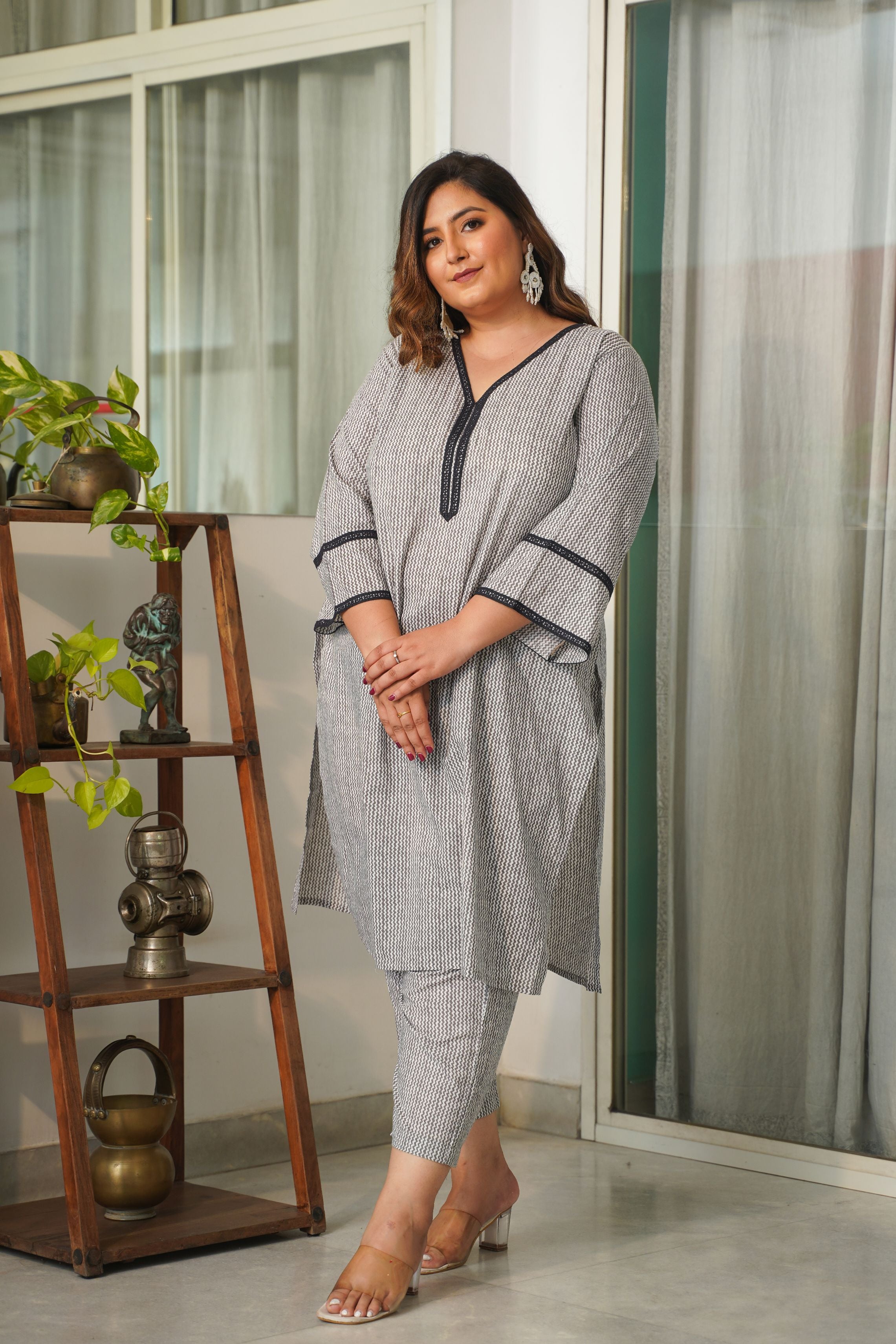 Women's Grey Chevron V-Neck Cotton Co-Ord Set - Nangalia Ruchira