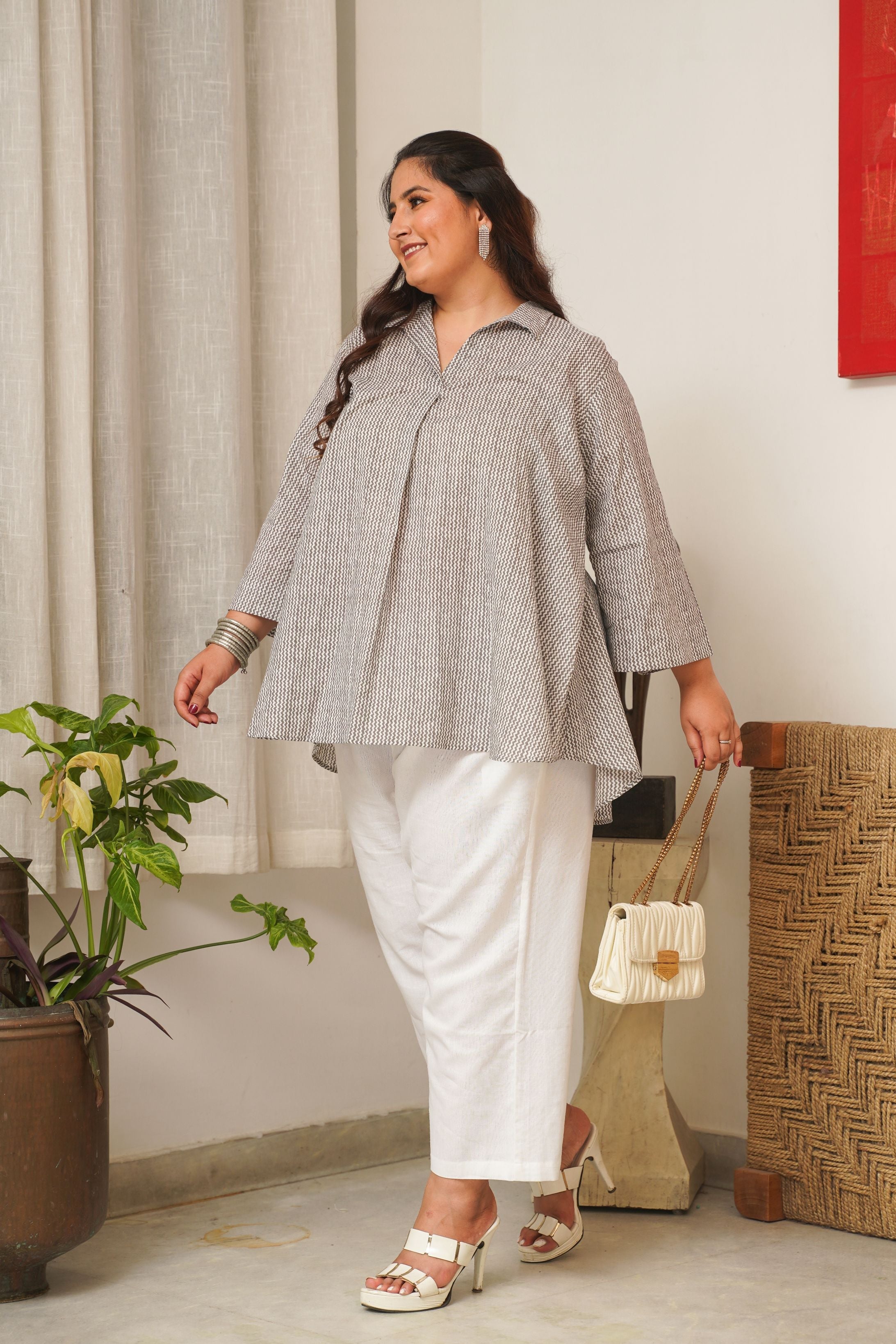 Women's Grey Chevron  Anti-Fit Top And Mid-Rise Relaxed Fit Pants (Set Of 2) - Nangalia Ruchira