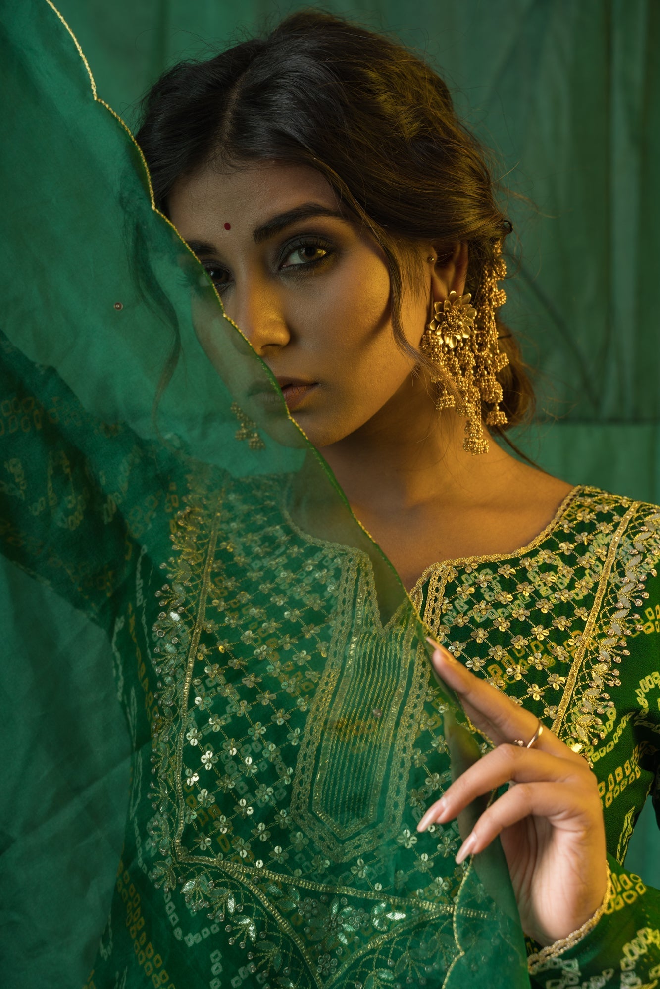 Women's Green Bandhani Gota Patti Kurta Sharara Set - (Set Of 3) - Nangalia Ruchira