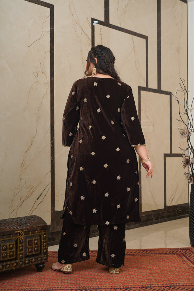 Women's Brown Embroidered Velvet Kurta Set - (Set Of 3) - Nangalia Ruchira