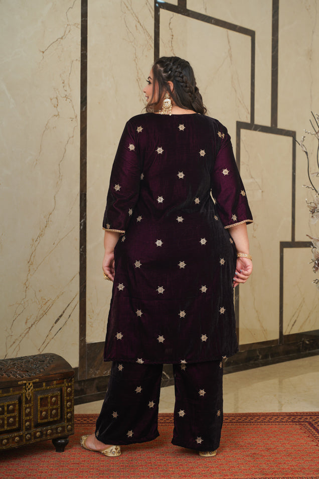 Women's Wine Embroidered Velvet Kurta Suit Set - (Set Of 3) - Nangalia Ruchira