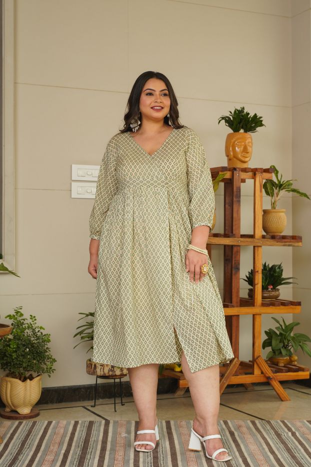 Women's Katli Printed V-Neck Slit Dress - Nangalia Ruchira