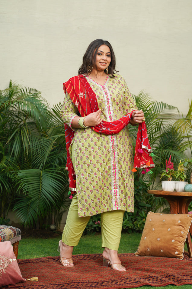 Women's Red Leheriya Dupatta ( Only Dupatta) - Nangalia Ruchira