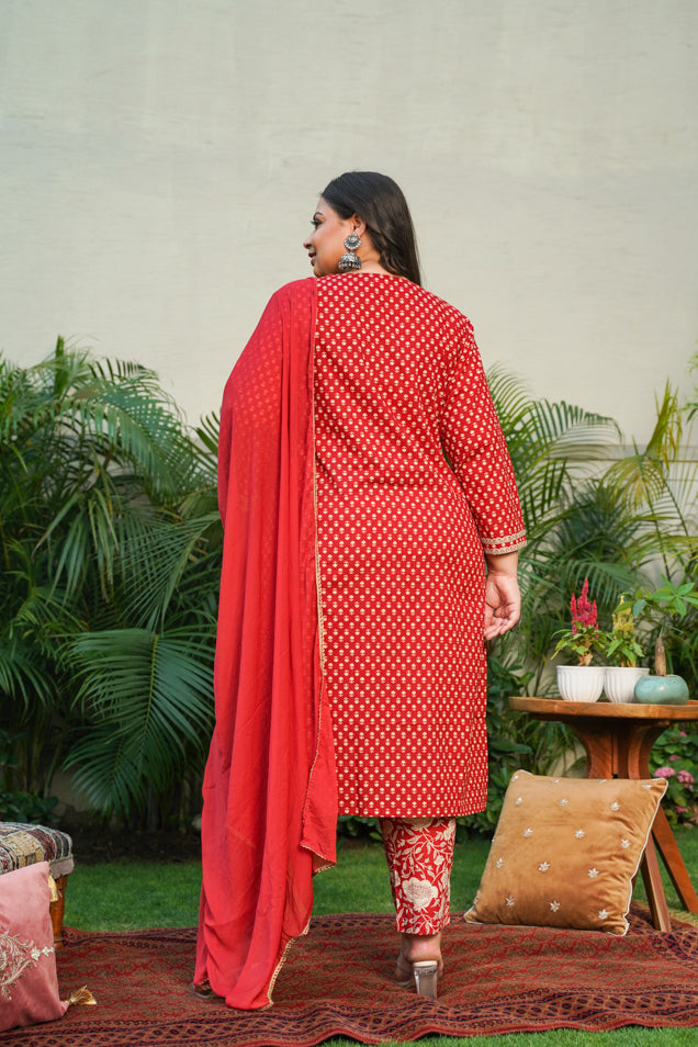 Women's Red Booti Gold Kurta Dupatta Suit Set - (Set Of 3) - Nangalia Ruchira