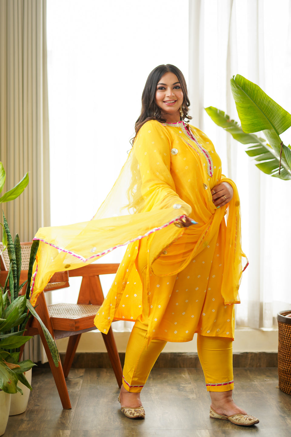 Women's Navrai Yellow Bandhani Suit Set - (Set Of 3) - Nangalia Ruchira