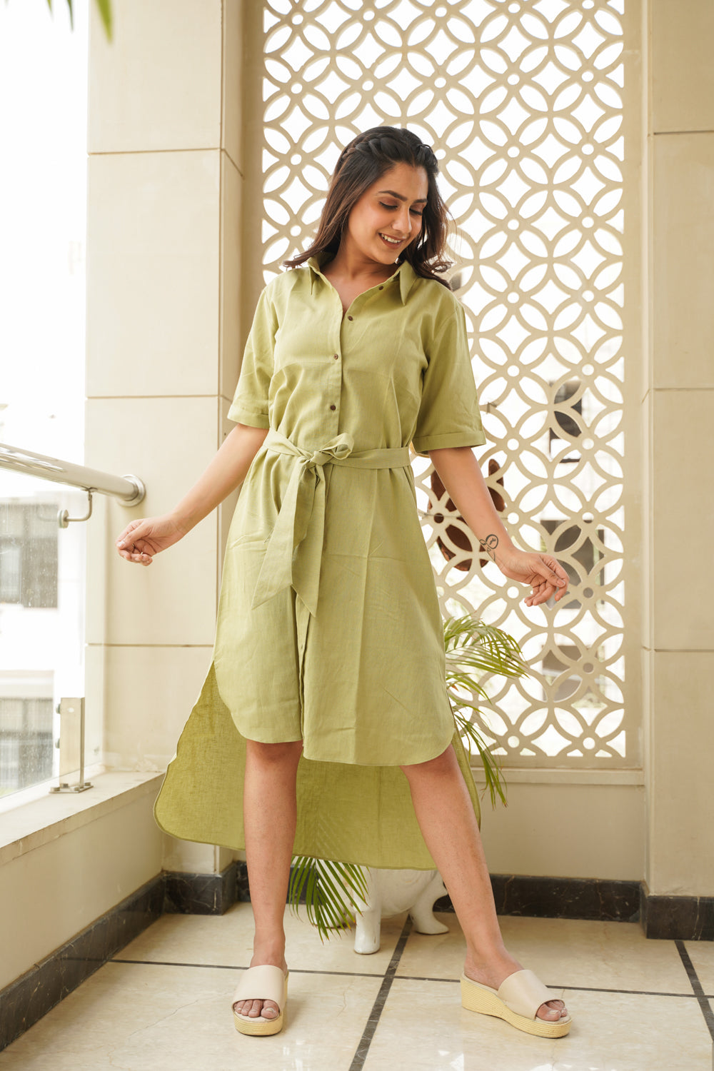 Women's Olive Hilo Linen Shirt Dress - Nangalia Ruchira