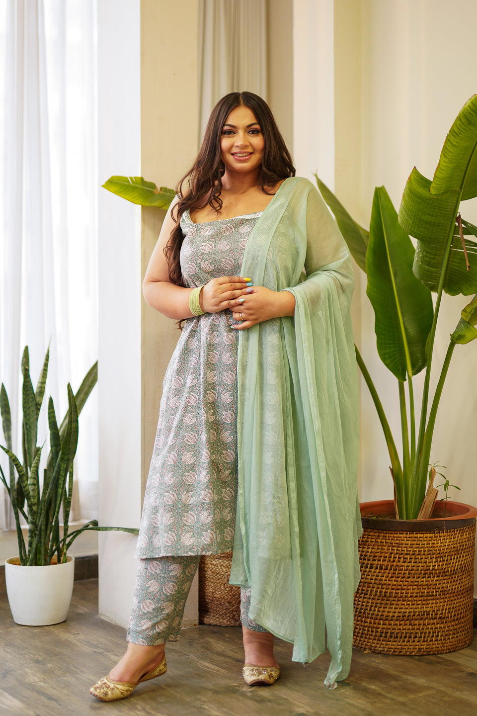 Women's Mint Green Floral Strap Cotton Kurta Suit Set - (Set Of 3) - Nangalia Ruchira