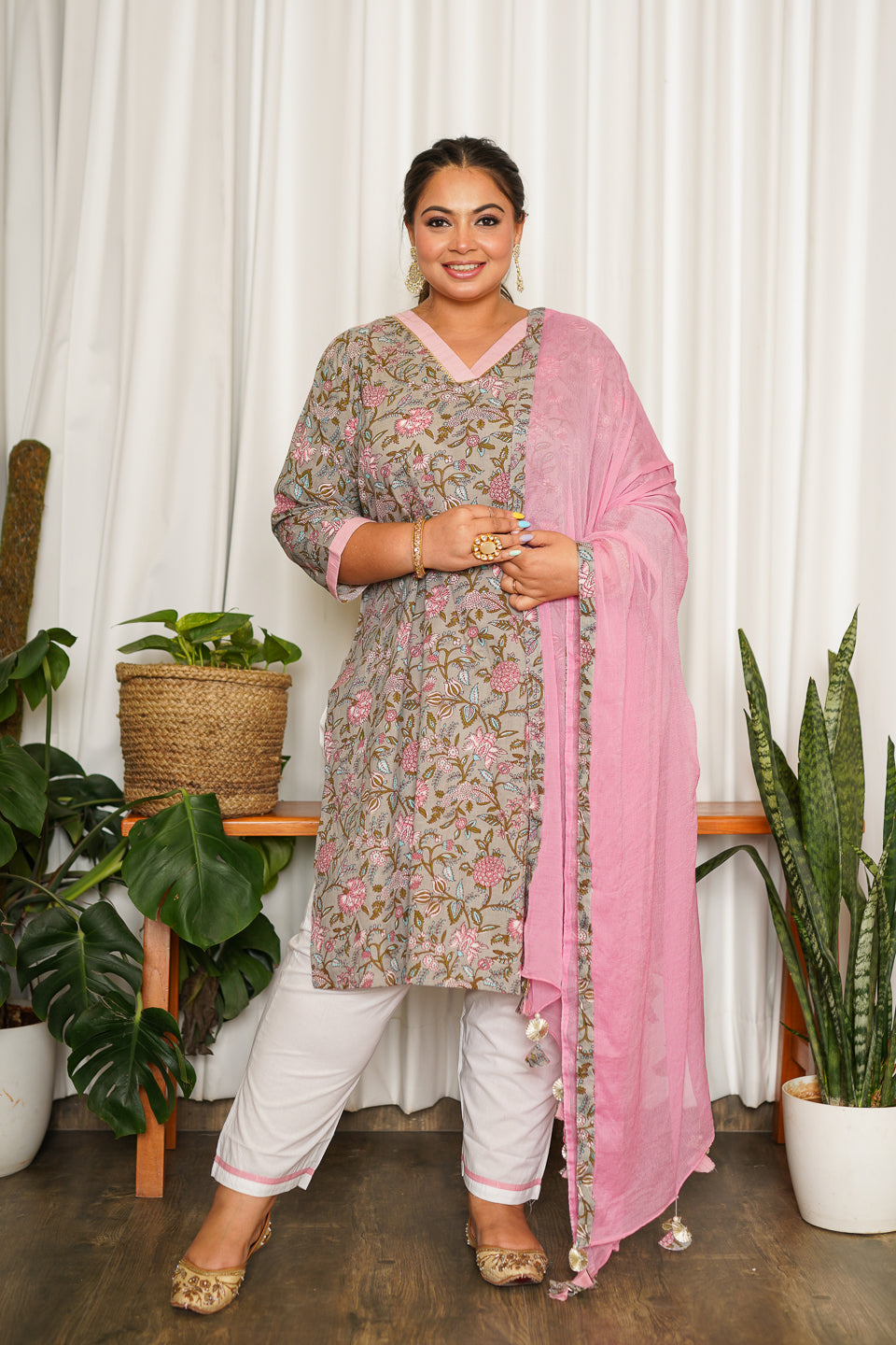 Women's Pink Grey Floral V Neck Cotton Suit Set - (Set Of 3) - Nangalia Ruchira