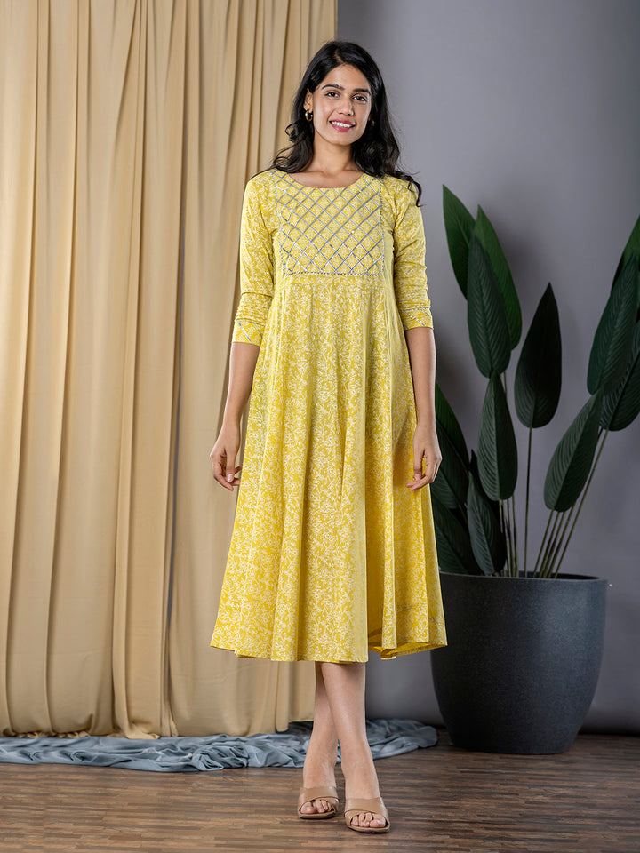 Women's Yellow Cotton Gotta Pat