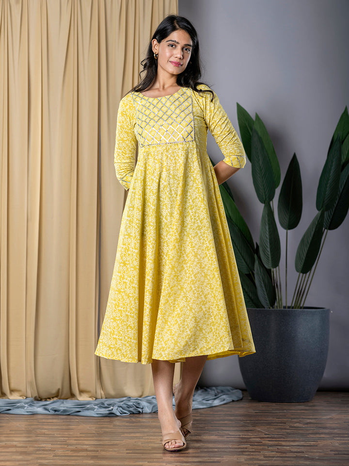 Women's Yellow Cotton Gotta Pat